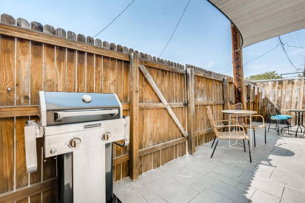 Family Townhome Near Mountains & Olde Town Arvada Bagian luar foto